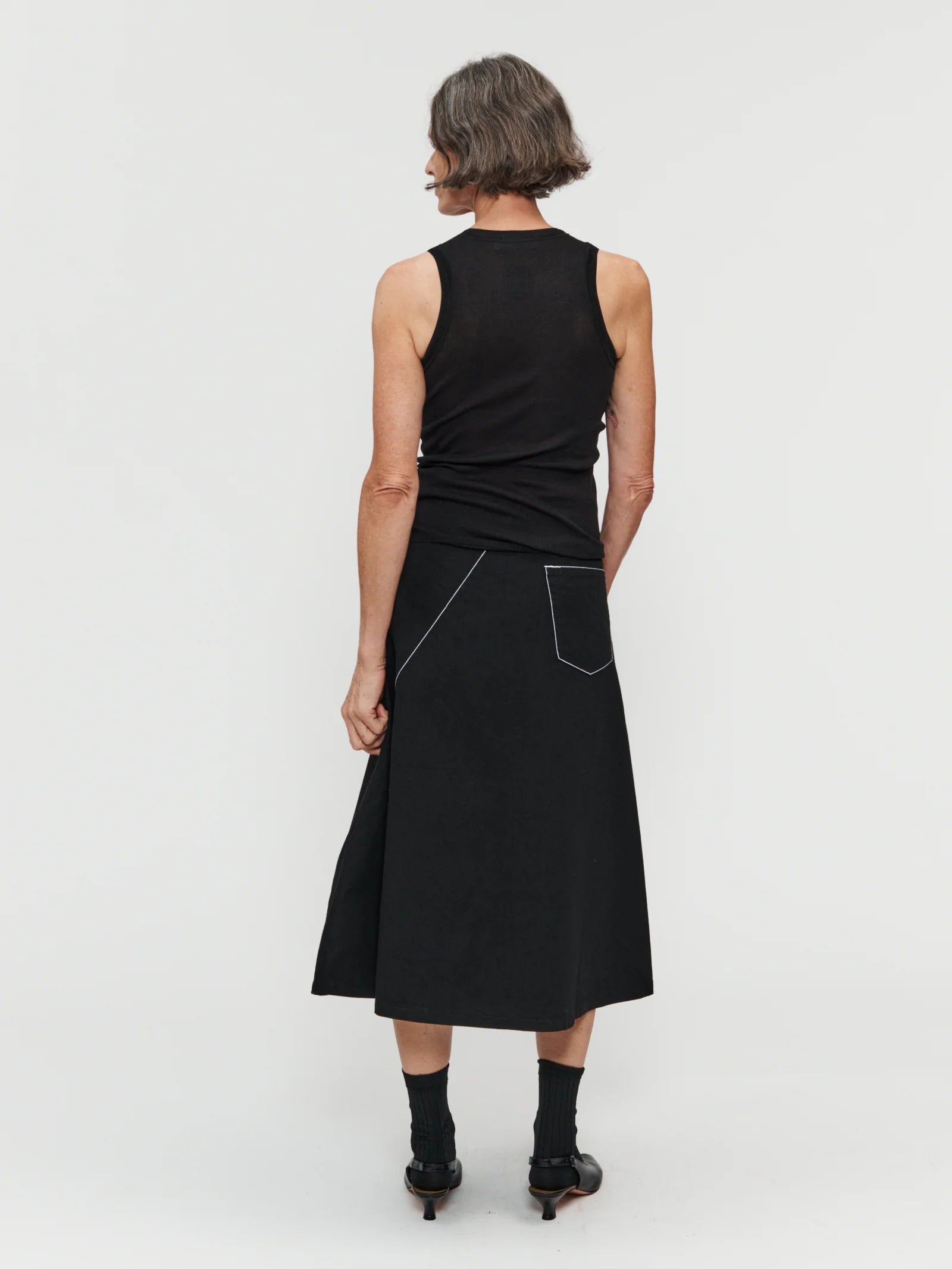 Heirloom Tank- Black