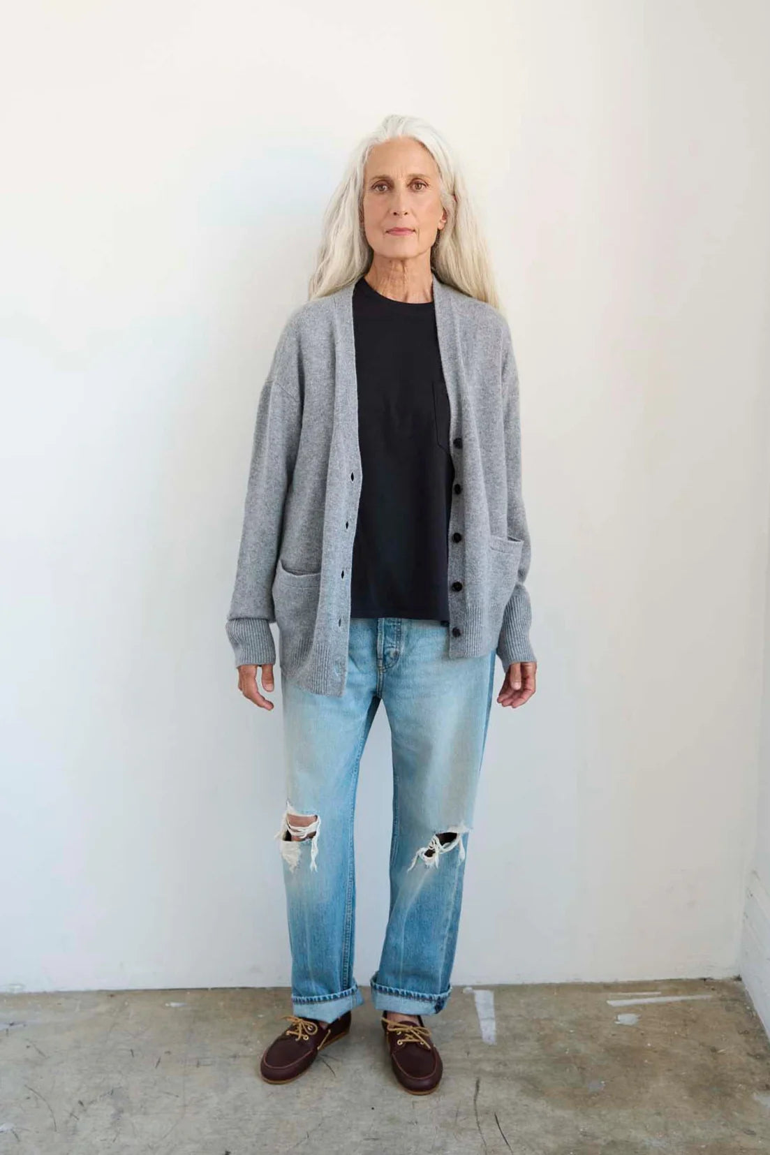 The Welt Pocket Cashmere Cardigan in Light Heather