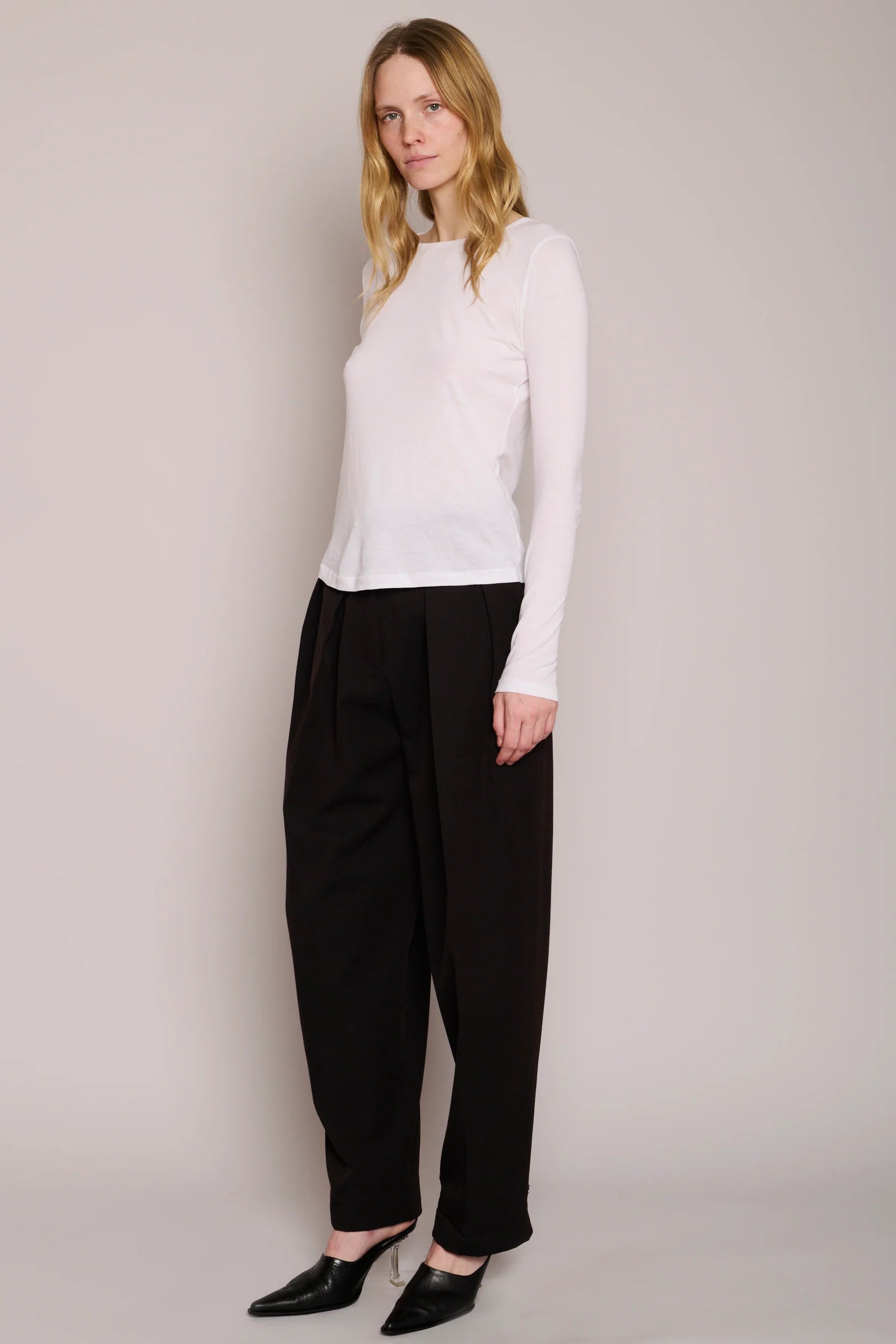 Long Sleeve Shirttail in White